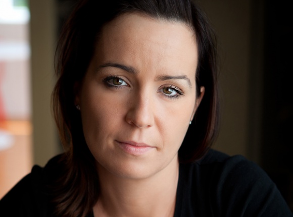 Rozpalić młode umysły literaturą Książka, LIFESTYLE - Katarzyna Mlek, autorka m.in. powieści „Zapomnij patrząc na słońce” oraz zbioru opowiadań „Na wietrze diabeł przyjechał” pierwsze warsztaty pisarskie dla młodzieży gimnazjalnej przeprowadzi 26 lutego w Bielsku-Białej.