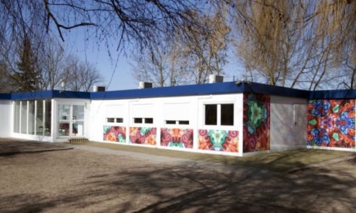 Niektóre gminy i miasta w Polsce rozwiązały już kwestię braku miejsc w szkołach