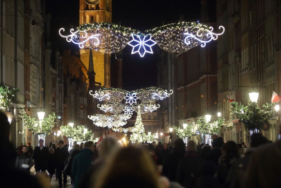Efektownie i efektywnie. Miejskie iluminacje błyszczą w mediach